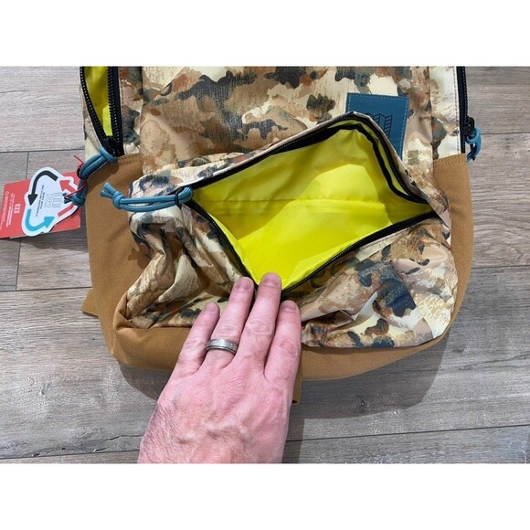 TOPO Designs Desert Camo Dash Pack Travel School Work Bag Backpack Camo - Picture 8 of 9